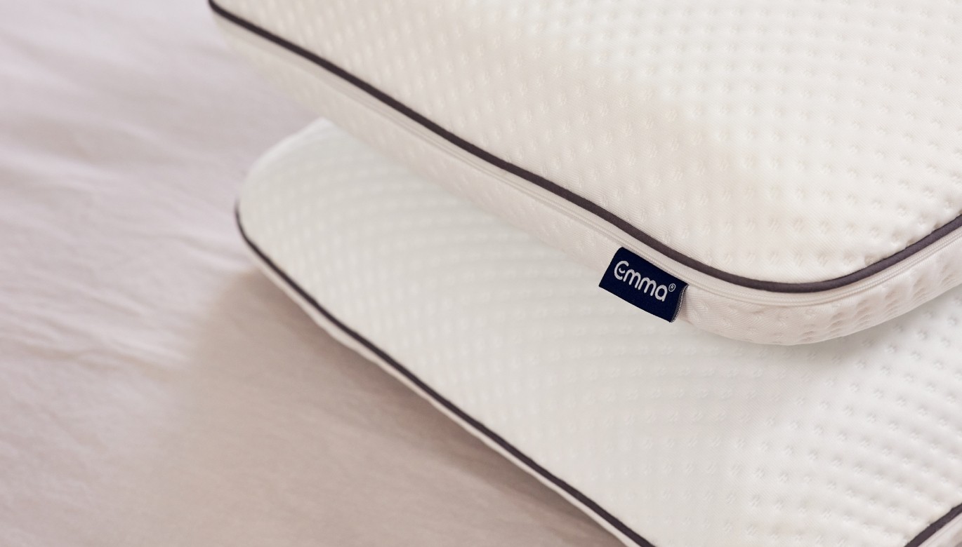 emma pillow discount
