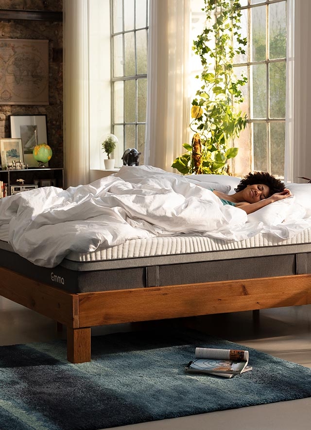 Woman on an Emma Mattress woman on an Emma Mattress